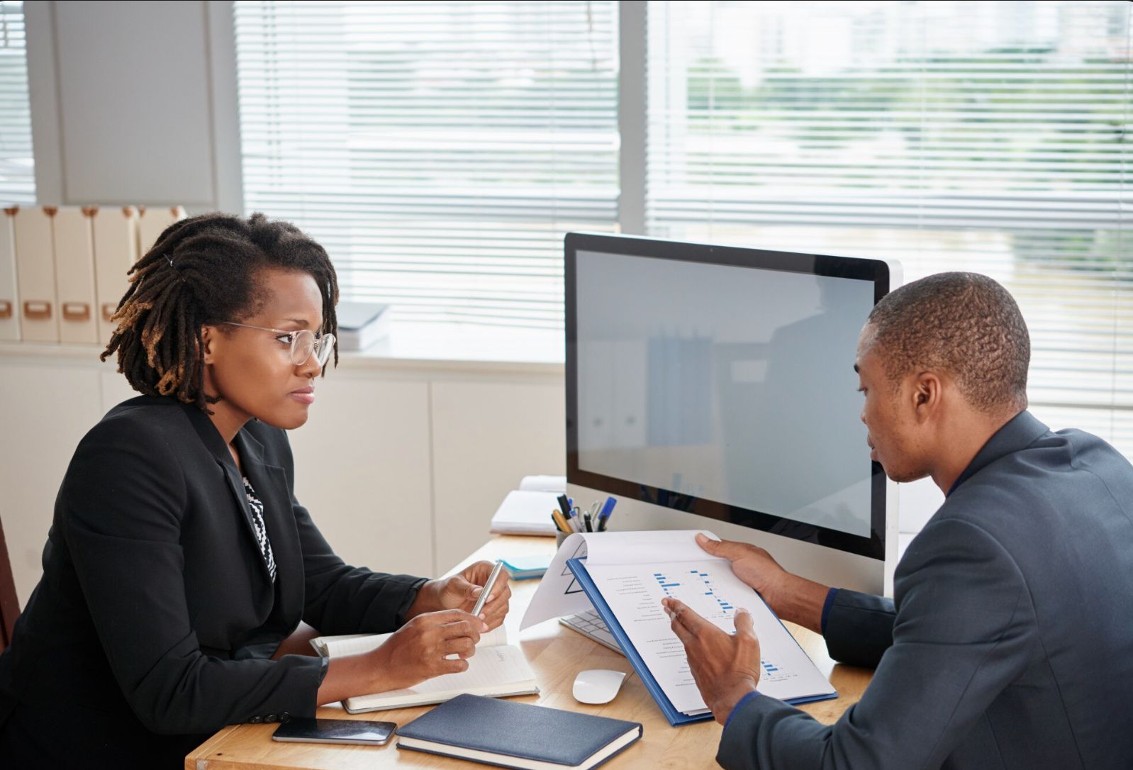 Collaboration entre freelances et entreprises